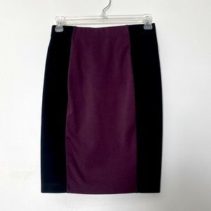 BCBG Body Con / Fitted Pencil Skirt Black Purple XXS